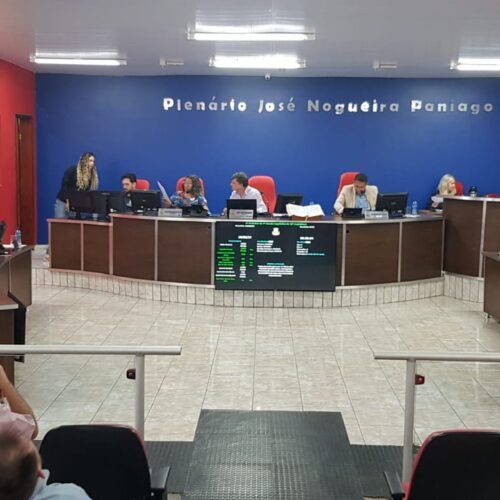 Em sessão vereadores destacam ações e projeto do executivo que esta gerando polêmica