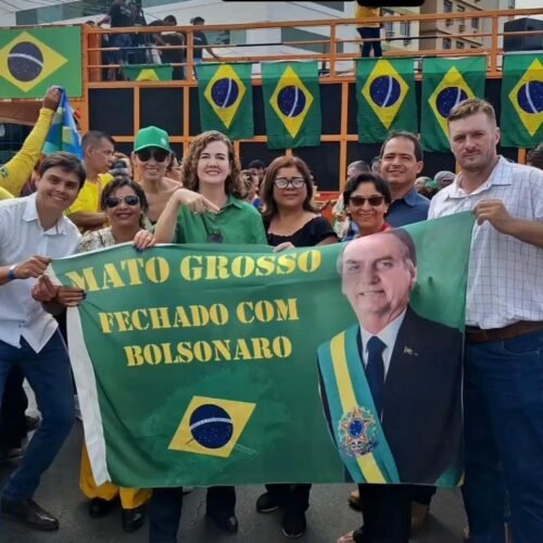 Patriotas de Água Boa marcam presença em evento Bolsonarista em Cuiabá