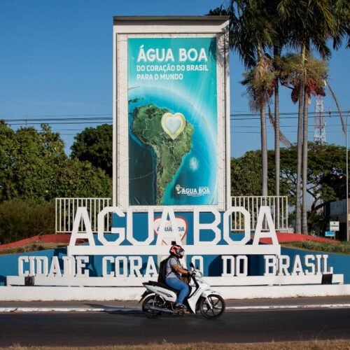 Bancos, repartições públicas, Justiça e Correios fecham nesta quarta-feira (01/05)