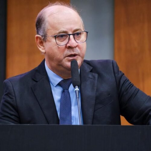 Dr. Eugênio cobra ministro dos Transportes sobre asfalto na BR-158