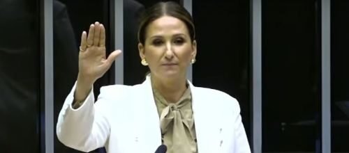 Primeira-dama de Água Boa, Juliana Kolankiewicz é empossada deputada federal em Brasília