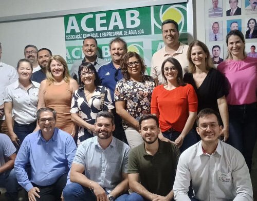 Nova diretoria da Aceab tomou posse ontem